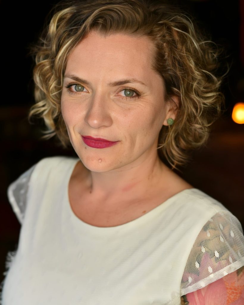 AmyHeadshot